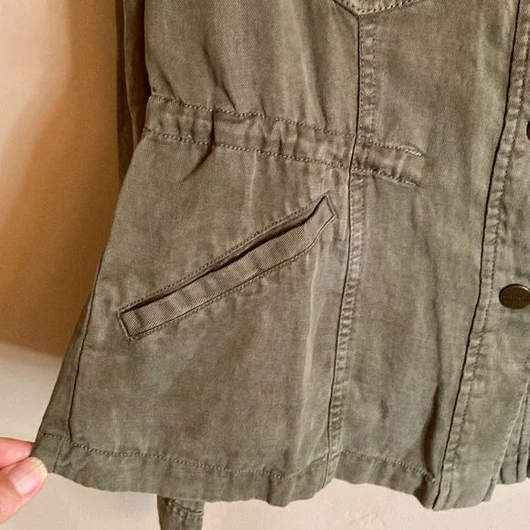 Sanctuary Army Style Utility Jacket Snap Front Pockets Olive Green Size S or M - Picture 8 of 14